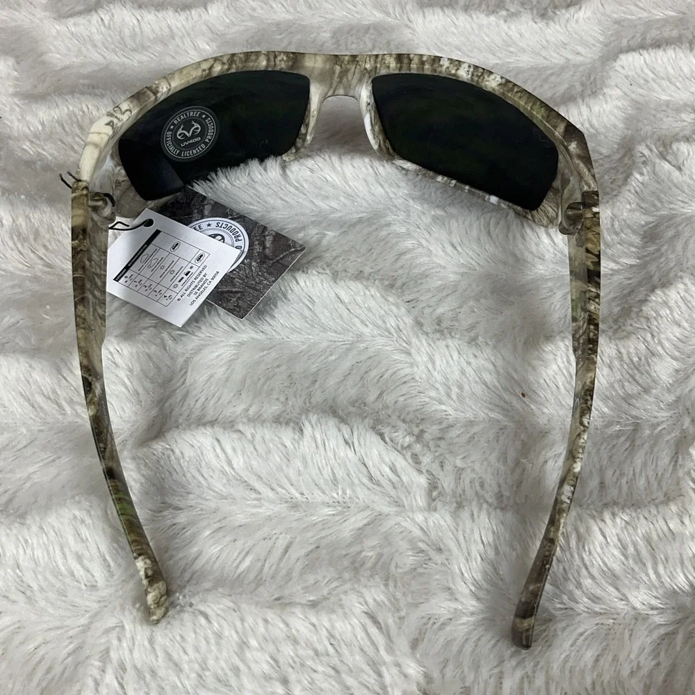Realtree Camo APX Sport Multicolored Wraparound Sunglasses UV400 Hunting Fishing